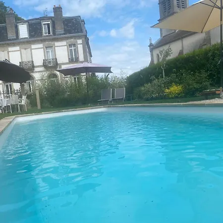 Le Chateau De Le Sec Pensjonat Monthureux-le-Sec