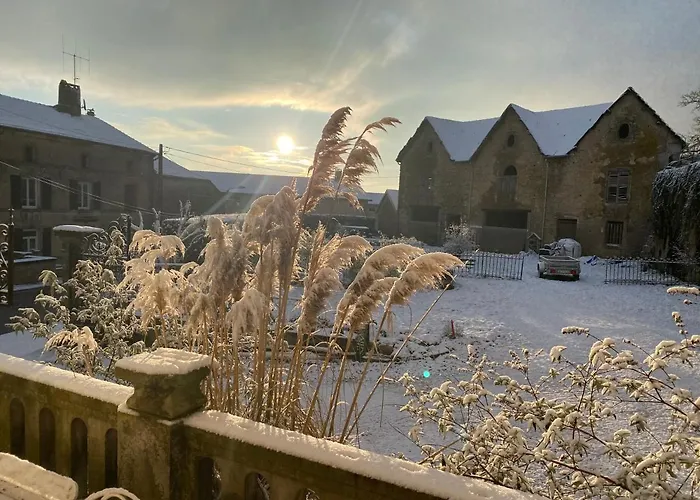 Le Chateau De Le Sec 3*