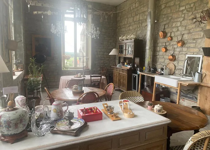 Le Chateau De Le Sec 3*