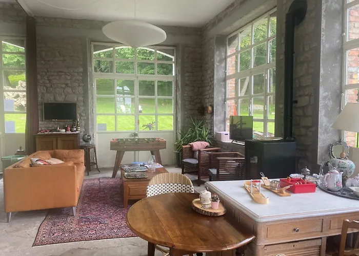 Le Chateau De Le Sec 3*