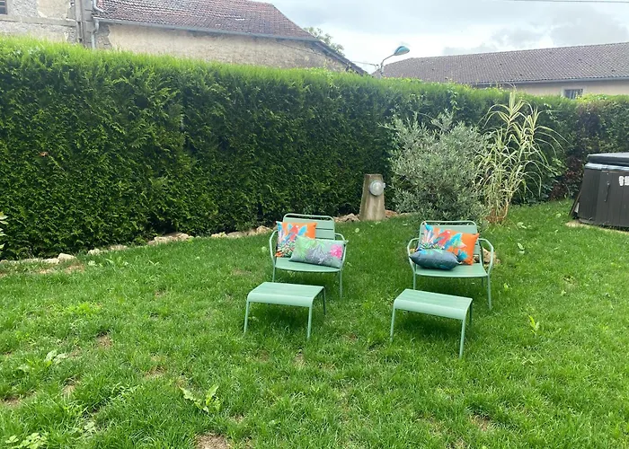 Le Chateau De Le Sec Monthureux-le-Sec